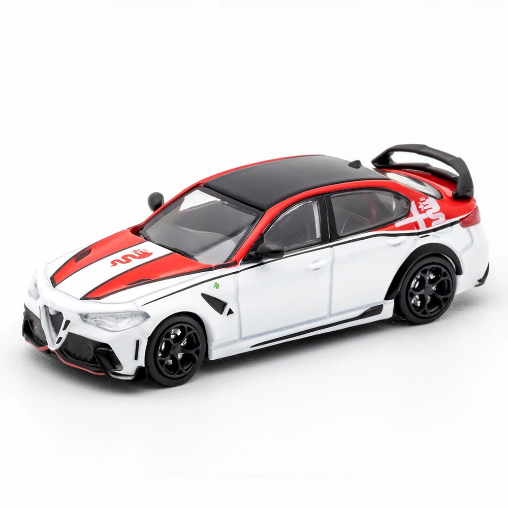 1:64 Alfa Romeo Giulia GTAm Diecast