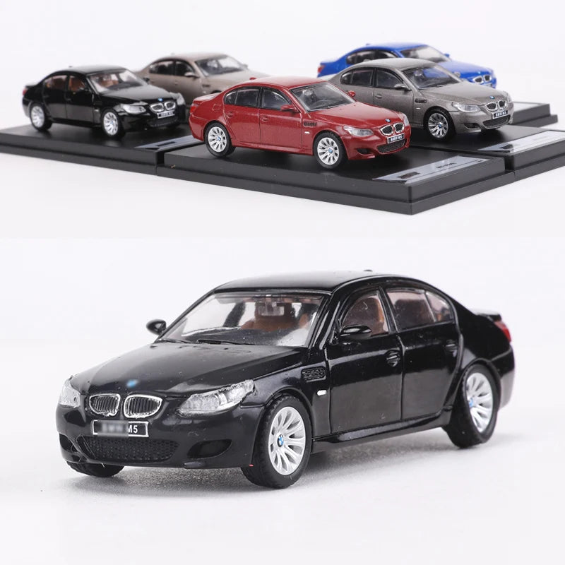 1:64 BMW M5 Diecast