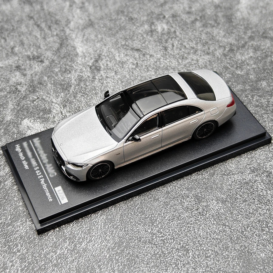1:64 Benz AMG S63 E Performance 2023 Diecast