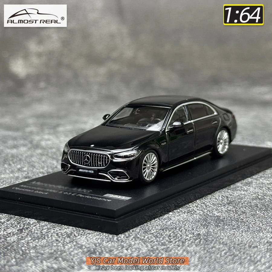 1:64 Benz AMG S63 E Performance 2023 Diecast